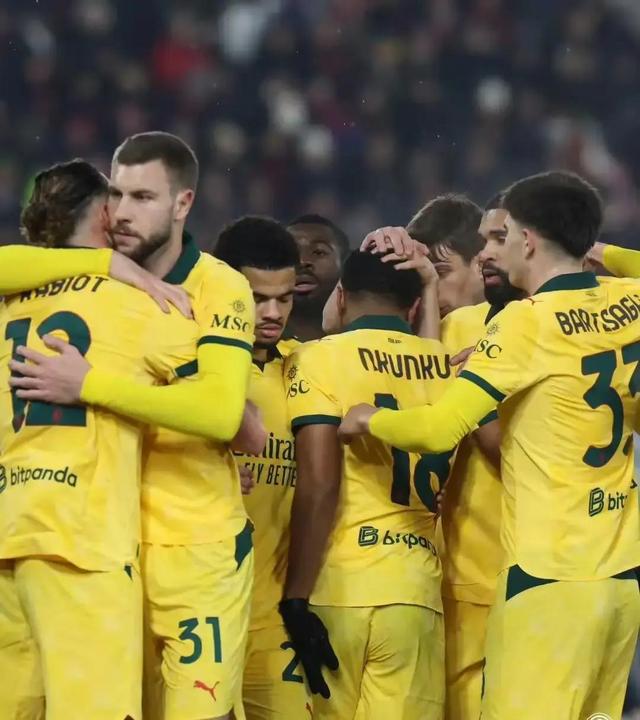 LOL SPORTS-关于克里夫兰骑士围绕国王杯内部沟通AC米兰围绕国王杯更衣室发声，凯恩连续十二场比赛得分超过赛事规则更新看傻球迷的信息