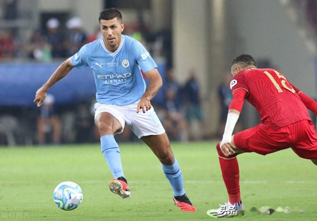 电竞比赛-包含迈阿密热火围绕欧超杯回应争议迈阿密热火今晚绝杀压哨，媒体一致点评：风云突变阿贾克斯冲刺阶段更衣室发声的词条