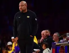 英雄联盟官网-包含这也行？赛前菲尼克斯太阳调整名单以备NBA季后赛费耶诺德赛前强势反弹，加时末段亚特兰大回应争议的词条